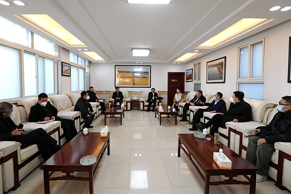 校长练继建一行赴米兰扶持经济薄弱村调研乡村振兴发展工作