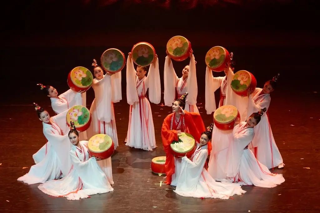 米兰聋人舞蹈《适此乐土》荣获第十一届全国残疾人艺术汇演一类节目